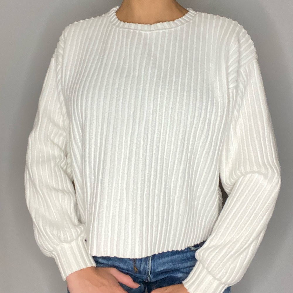 ZARA White Ribbed Sweater